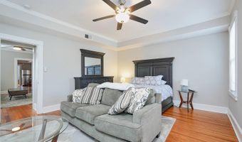 165 KING GEORGE St, Annapolis, MD 21401