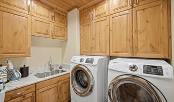 186 E RESERVE Dr, Alpine, WY 83128