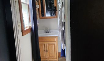 41 Jasper St, Berlin, NH 03570