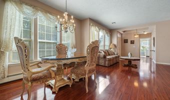 11 Nautical Ct, Bayville, NJ 08721