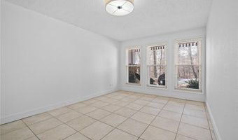 1 Dogwood Dr, Bella Vista, AR 72715