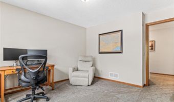 12534 Dover Dr, Apple Valley, MN 55124