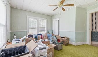 1101 E 10th St, Anderson, IN 46012