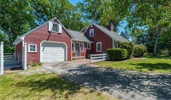3 Sundale Rd, Cranston, RI 02921