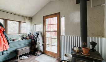 548 Coughlin Meadows Rd, Boulder, CO 80302