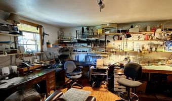 159 Waldo Ave, Belfast, ME 04915