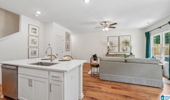 815 PEAVINE CROSSING Pkwy, Alabaster, AL 35007