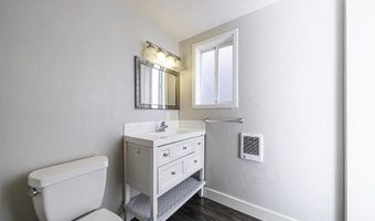 563 Rock - 152 Maple St, Ashland, OR 97520