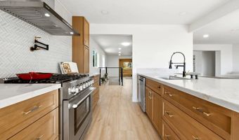 1329 Park Hill Ln, Escondido, CA 92025