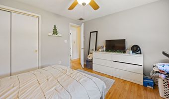 10 Brightwood Ln, Branford, CT 06405
