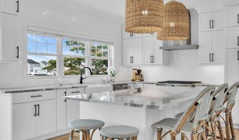 33 Amherst Dr, Bayville, NJ 08721