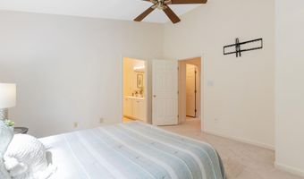 7716 EFFINGHAM Sq, Alexandria, VA 22315