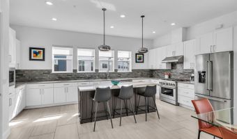 2402 ADDALIA Aly, Orlando, FL 32804