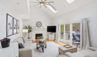 16 Chestnut St, Acton, MA 01720
