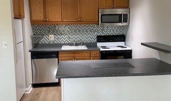 239 Old Farms Rd 16D, Avon, CT 06001