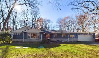 107 Canterbury Ct, Anderson, IN 46012