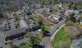 98 Elm St 1, Cheshire, CT 06410