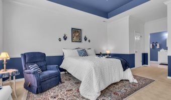 31 Twilight Dr, Barnegat, NJ 08005