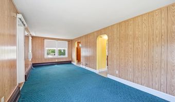 15 Rhodes Ave, East Providence, RI 02915