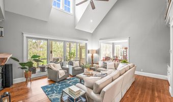 10 20 Islands Ln, Beaufort, SC 29902