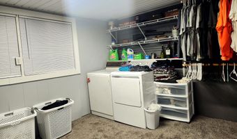 141 S Parker Ave, Albany, IN 47320