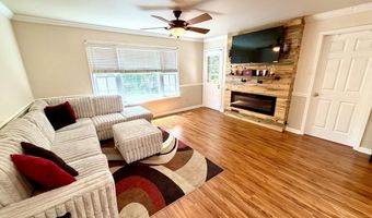 100 Puffin Glade, Bayville, NJ 08721