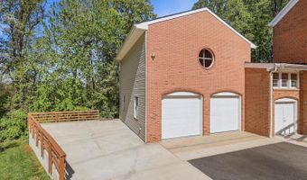 5014 GLEN PARK Rd, Annandale, VA 22003