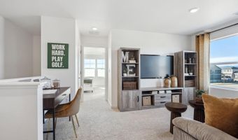 906 Logan Peak Way, Berthoud, CO 80513