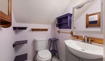 85 Lakeview Ave, Bristol, NH 03222