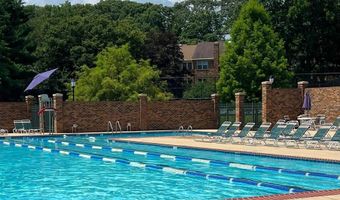 11401 COMMONWEALTH Dr #204, Rockville, MD 20852