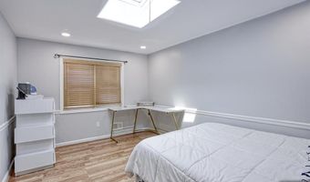 203 New York Ave, Bergenfield, NJ 07621