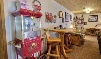5877 Five Mile Point Rd, Allouez, MI 49805
