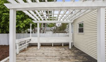 1318 W HARRIS St, Appleton, WI 54914