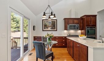 35 Greenside Ln 35, Acton, MA 01720