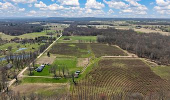 466 27th St, Allegan, MI 49010