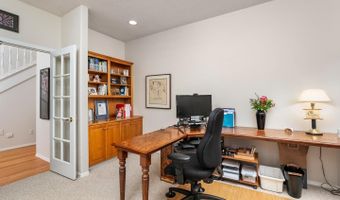 500 NW PACIFIC GROVE Dr, Beaverton, OR 97006