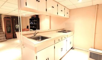 121 N Lowe St, Algona, IA 50511