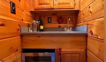 150 Harrison Mill Rd, Benton, TN 37307