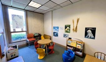 2 Howard St, Augusta, ME 04330