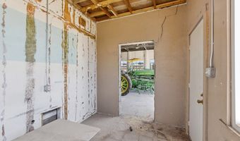 601 W Holland Ave, Alpine, TX 79830