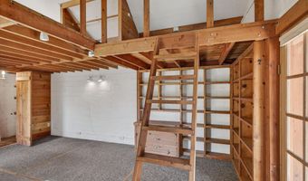 307 Hillcrest St, Ashland, OR 97520