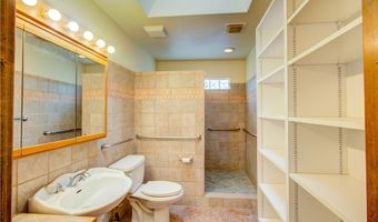 980 El Camino Way, Boulder City, NV 89005