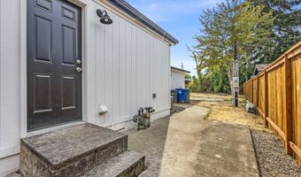 20923 NE FILBERT St, Aurora, OR 97002