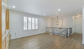 12438 W 70th Pl, Arvada, CO 80004