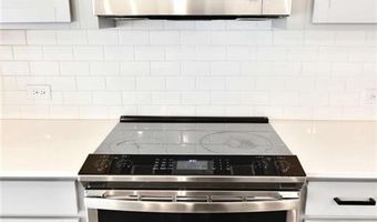 809 Cameron Trl, Acworth, GA 30102