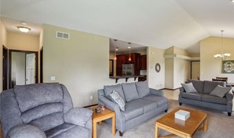 1212 Vernon Dr, Carver, MN 55315