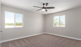 7525 W Lake Erie Dr, Casa Grande, AZ 85194