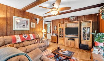 19 W Illinois Ave, Absecon, NJ 08201