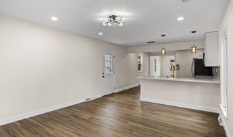 937 CLEMENTS BRIDGE Rd, Barrington, NJ 08007