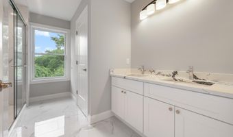 605 BAY Blvd, Bayville, NJ 08721